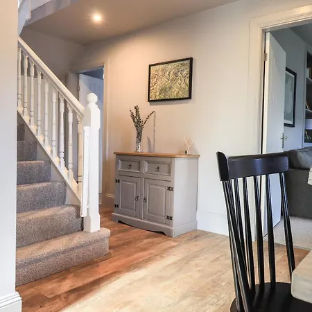 Raybarrow * Windermere